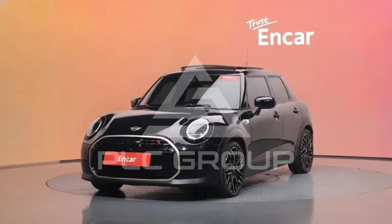 2025 Mini COOPER