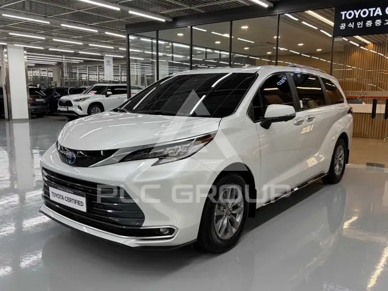 2025 Toyota Sienna
