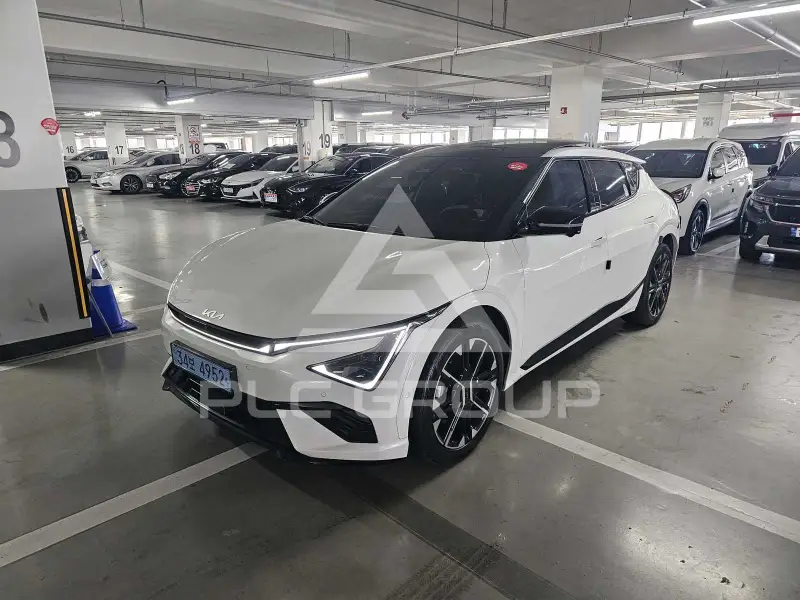 2025 KIA EV