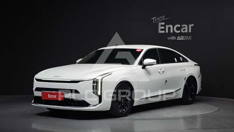2025 KIA K8