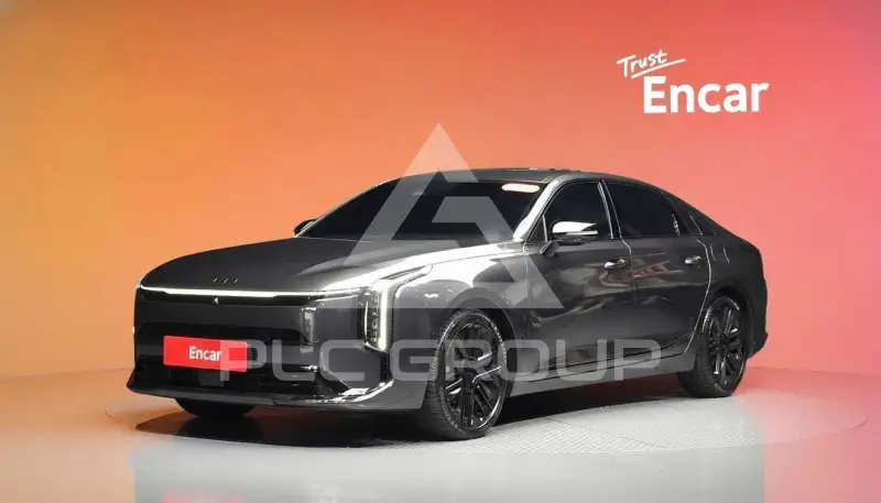 2025 KIA K8