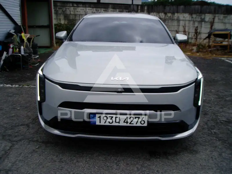 2025 KIA K8