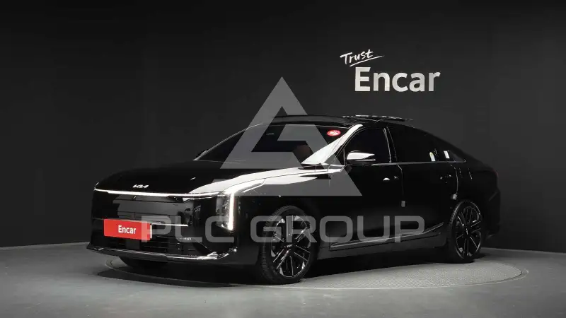 2025 KIA K8