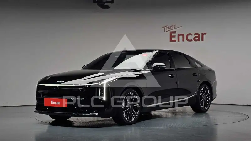 2025 KIA K8