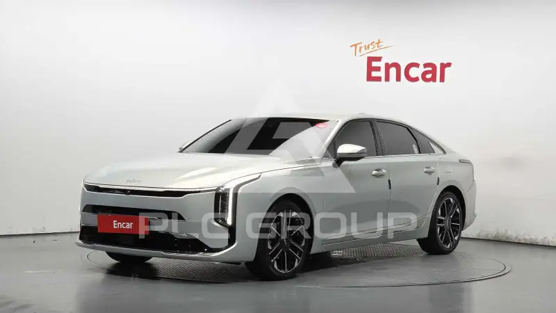 2025 KIA K8
