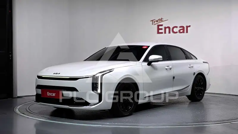 2025 KIA K8