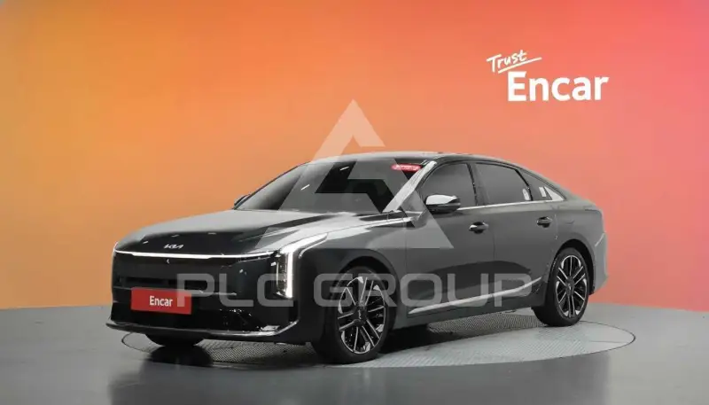 2025 KIA K8