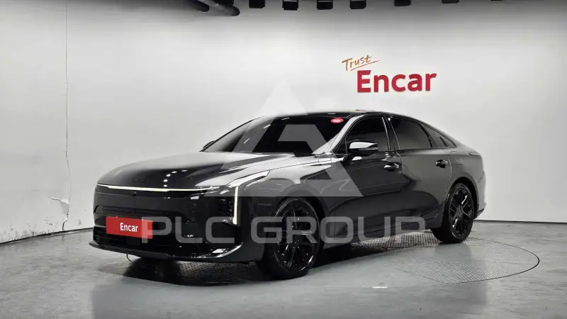 2025 KIA K8