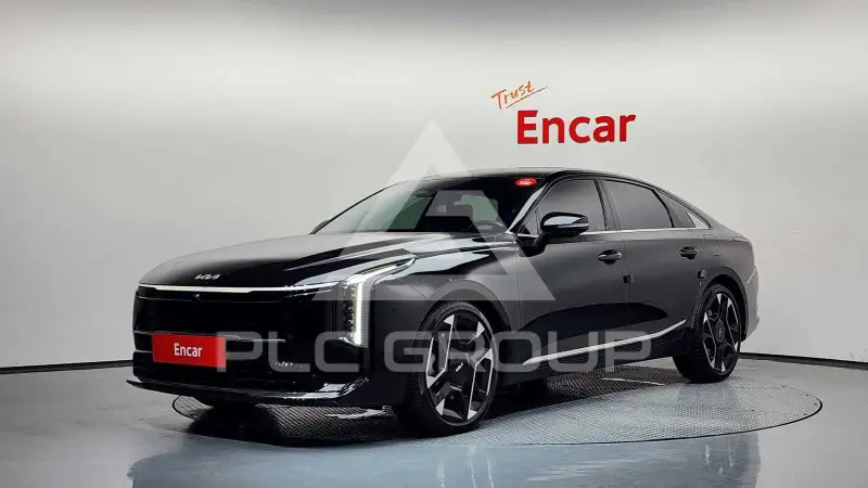 2025 KIA K8