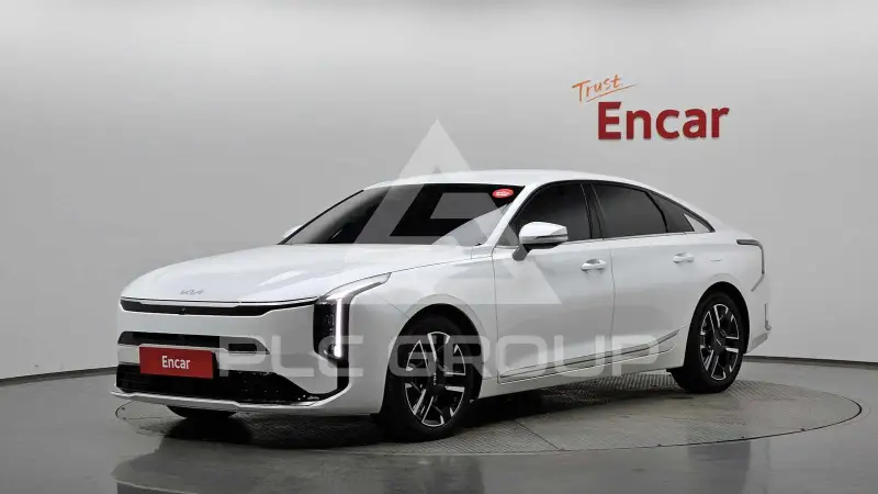 2025 KIA K8