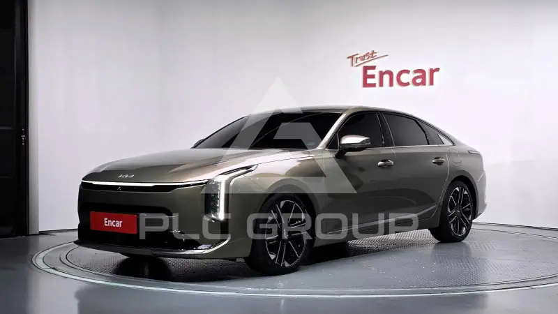 2025 KIA K8