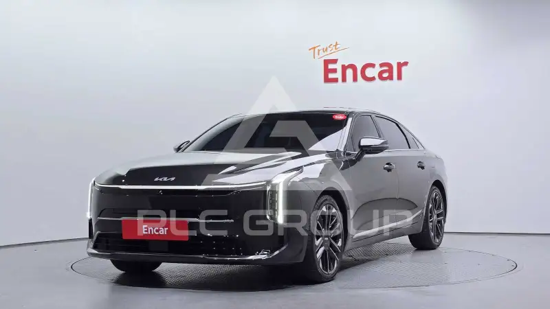 2025 KIA K8