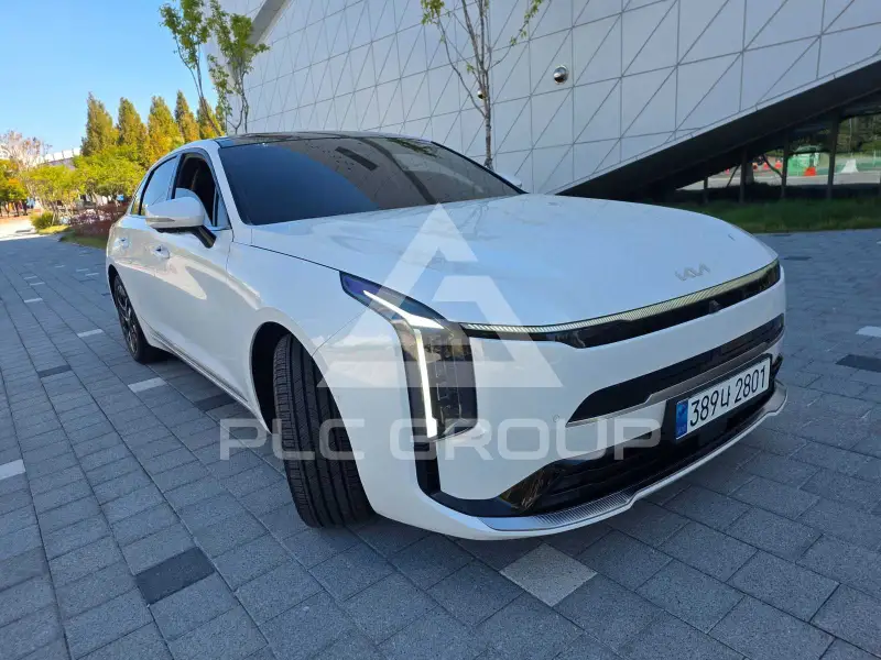 2025 KIA K8