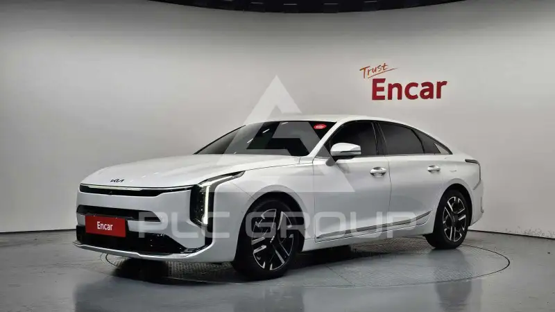 2025 KIA K8