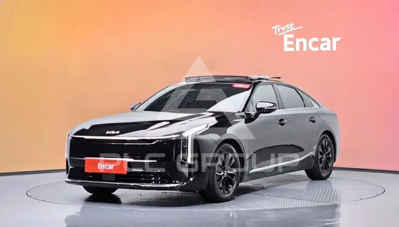 2025 KIA K8