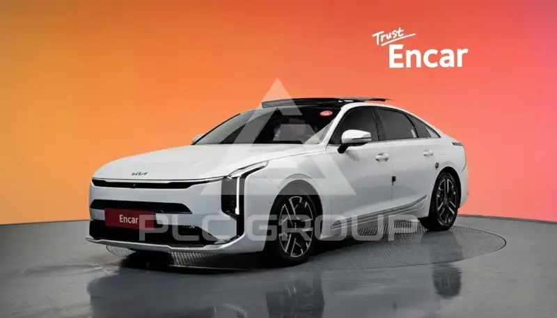 2025 KIA K8