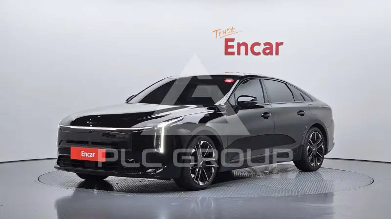 2025 KIA K8