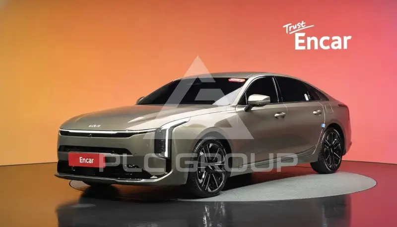 2025 KIA K8