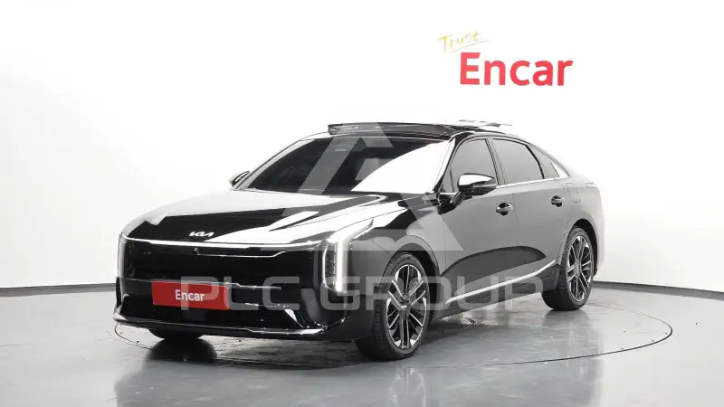 2025 KIA K8