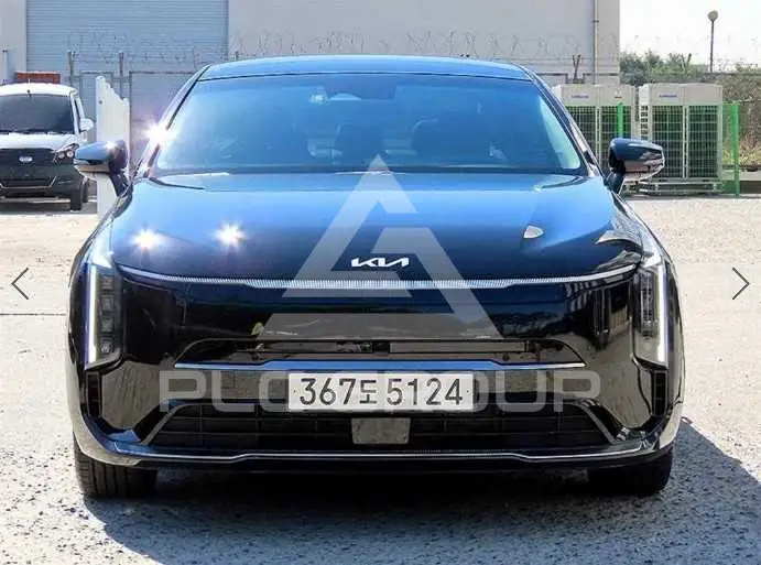 2025 KIA K8