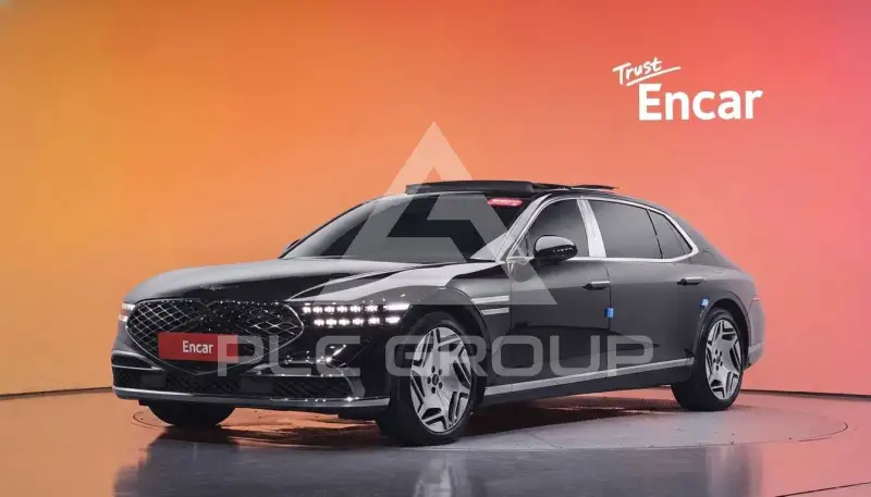 2025 Genesis G90