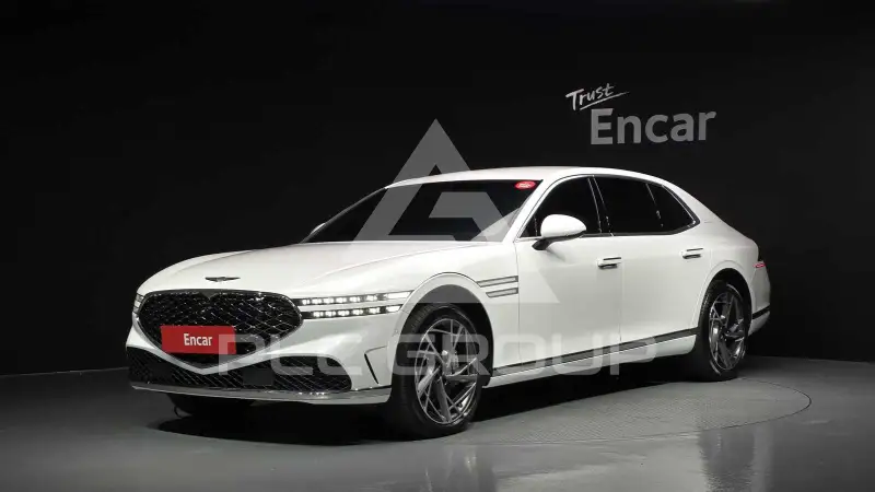 2025 Genesis G90
