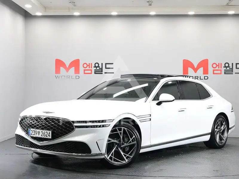 2025 Genesis G90