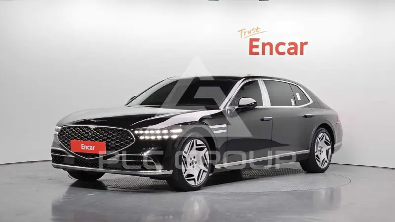 2025 Genesis G90