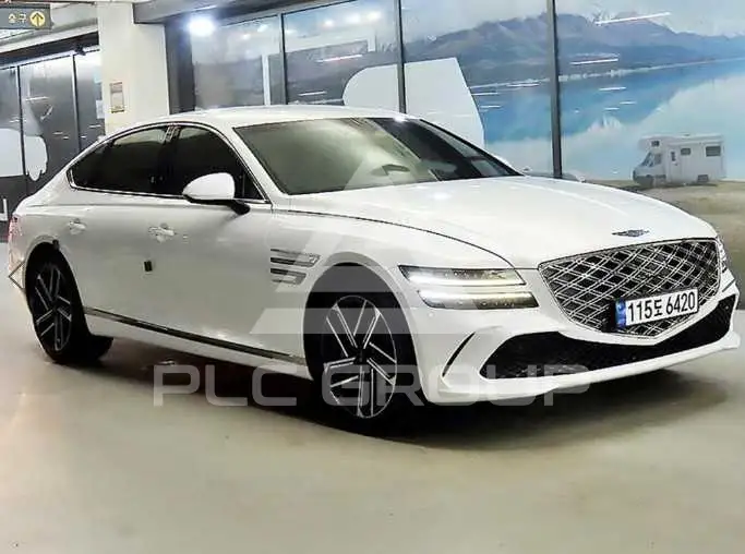 2025 Genesis G80