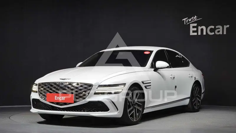 2025 Genesis G80