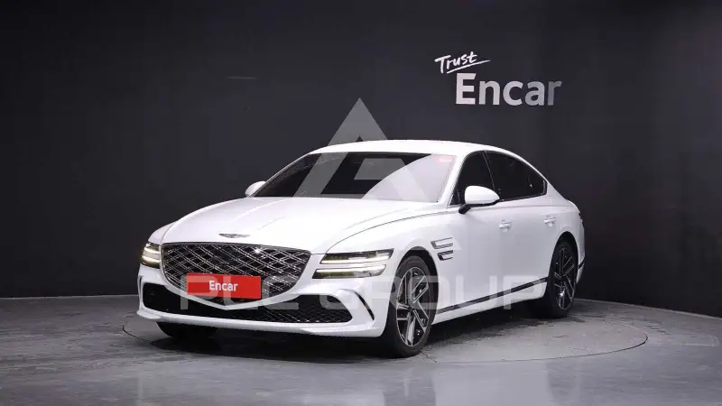 2025 Genesis G80