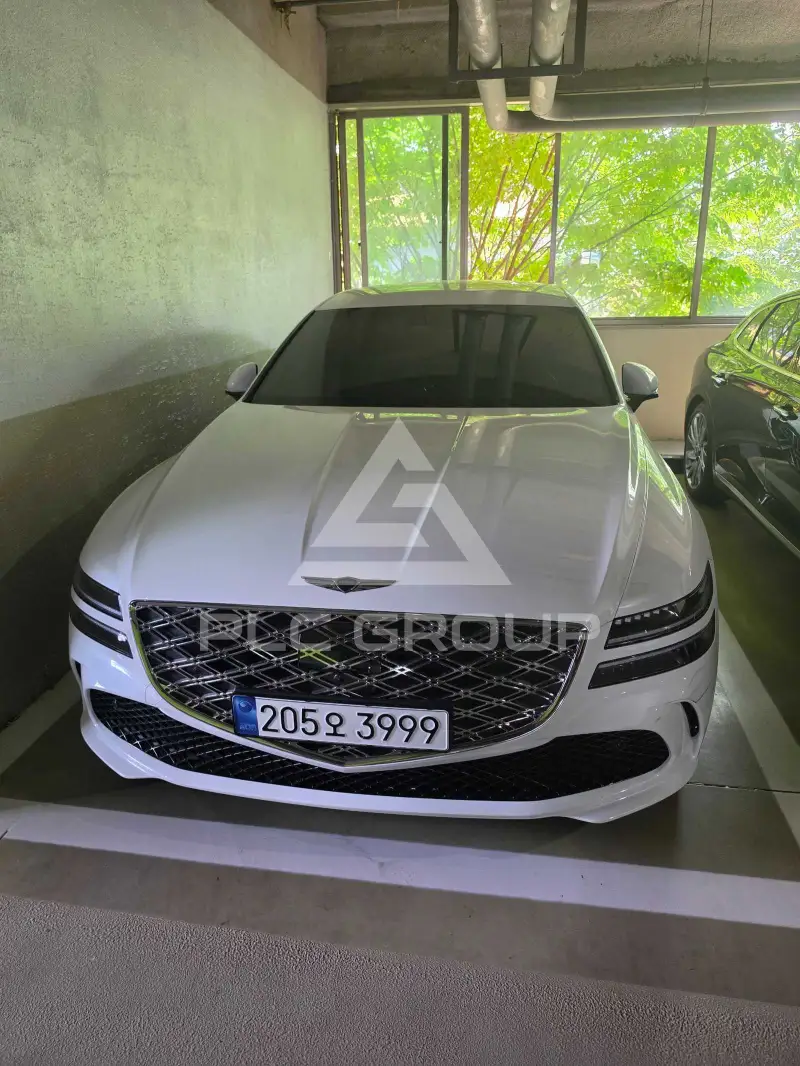 2025 Genesis G80