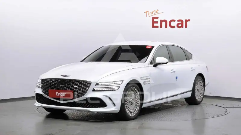 2025 Genesis G80