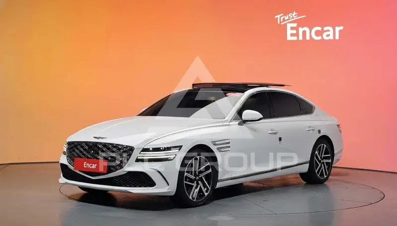 2025 Genesis G80