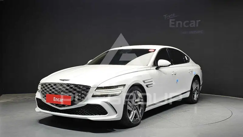 2025 Genesis G80