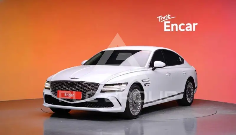 2025 Genesis G80
