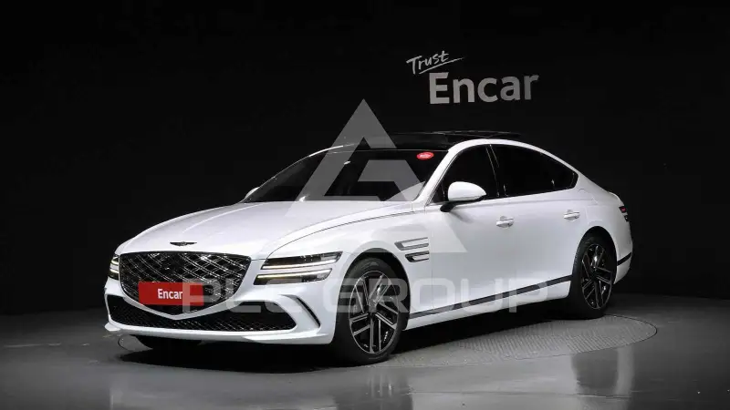 2025 Genesis G80
