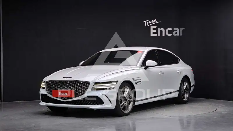 2025 Genesis G80