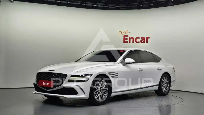 2025 Genesis G80
