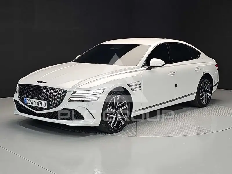 2025 Genesis G80