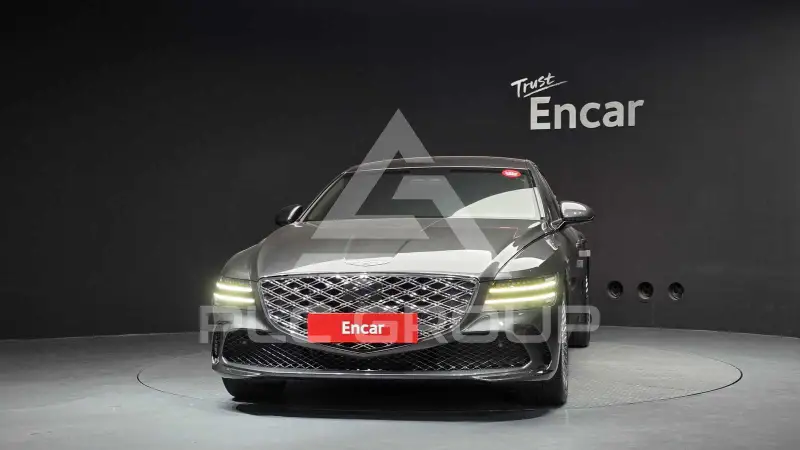 2025 Genesis G80