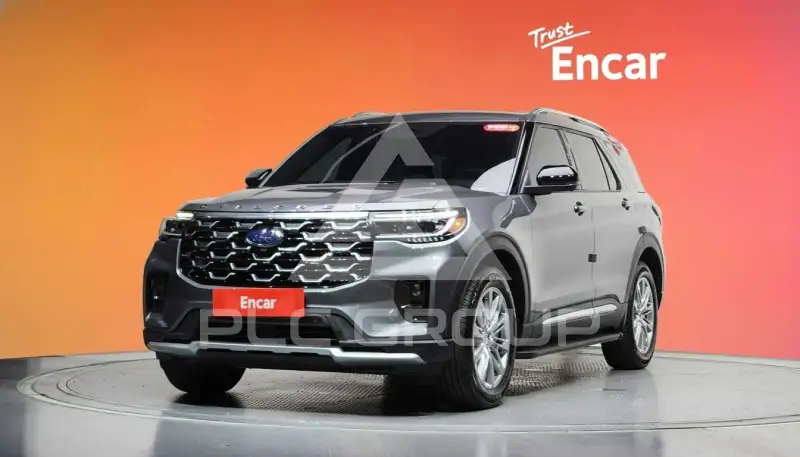 2025 Ford Explorer