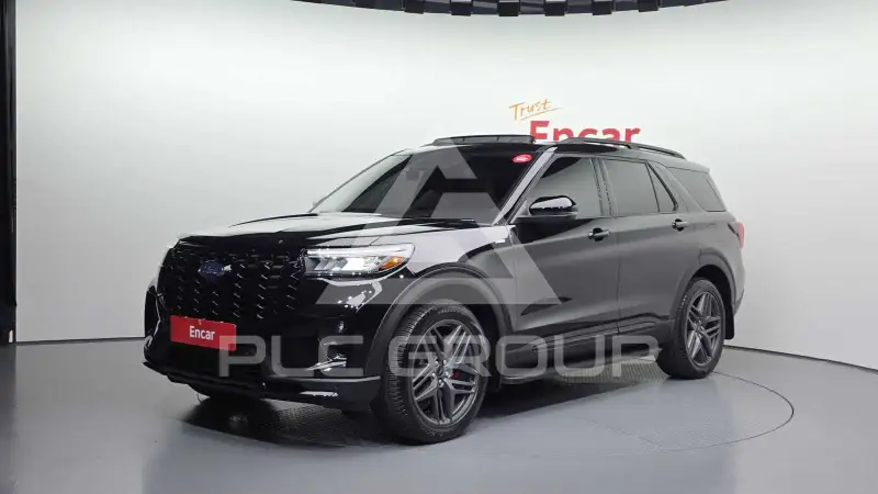 2025 Ford Explorer
