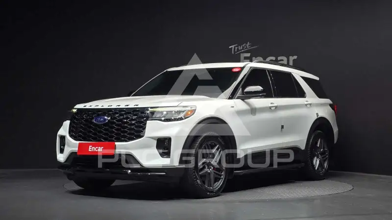 2025 Ford Explorer