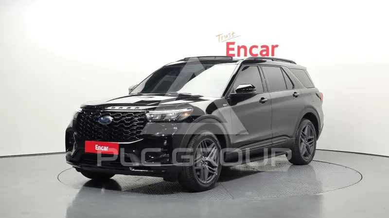 2025 Ford Explorer