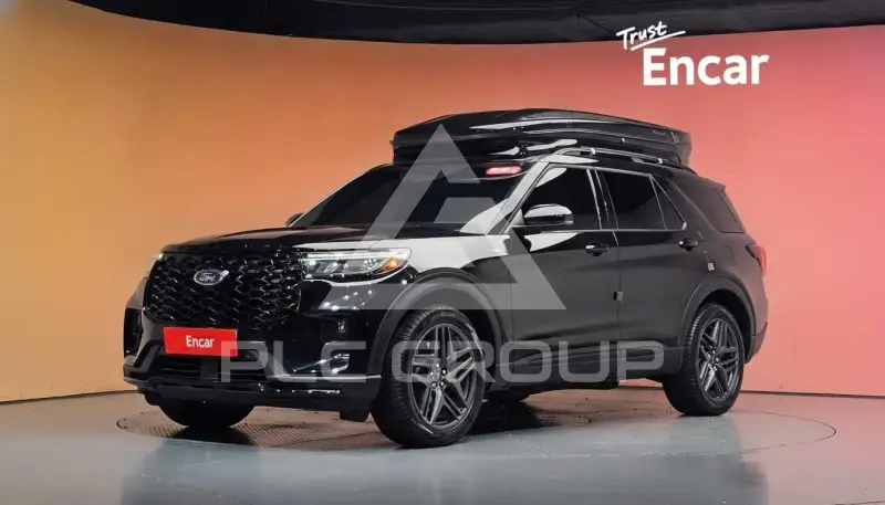 2025 Ford Explorer