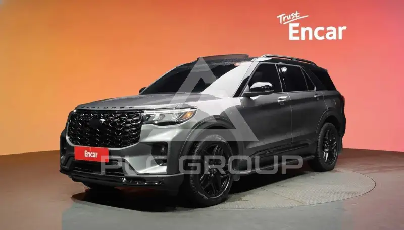 2025 Ford Explorer