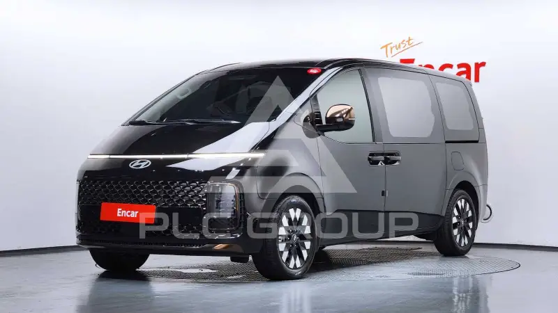 2025 Hyundai Staria