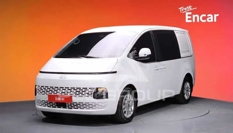 2025 Hyundai Staria
