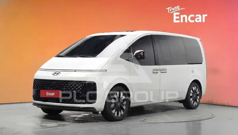 2025 Hyundai Staria